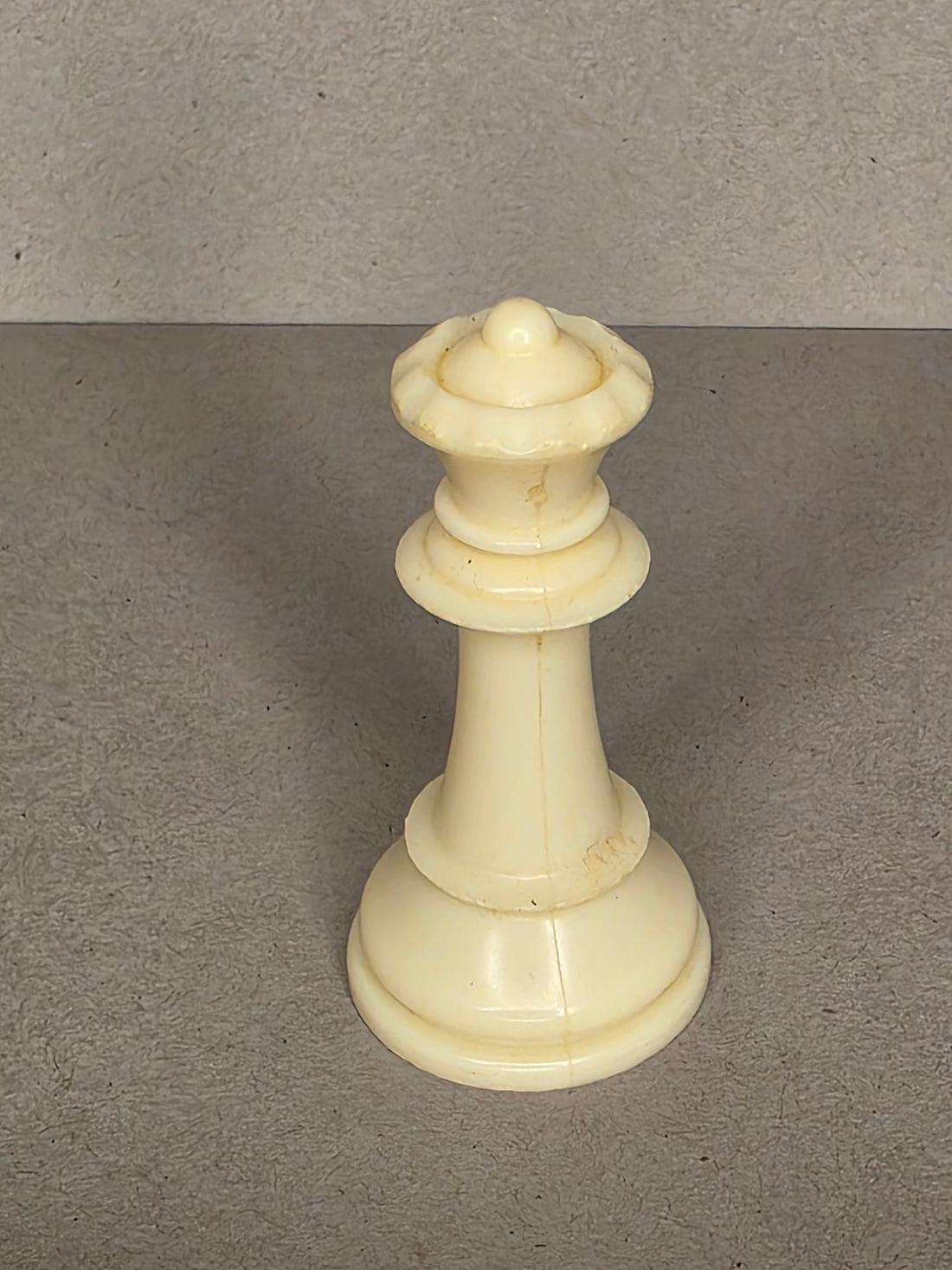 1969 Milton Bradley Staunton Chess Piece White Queen