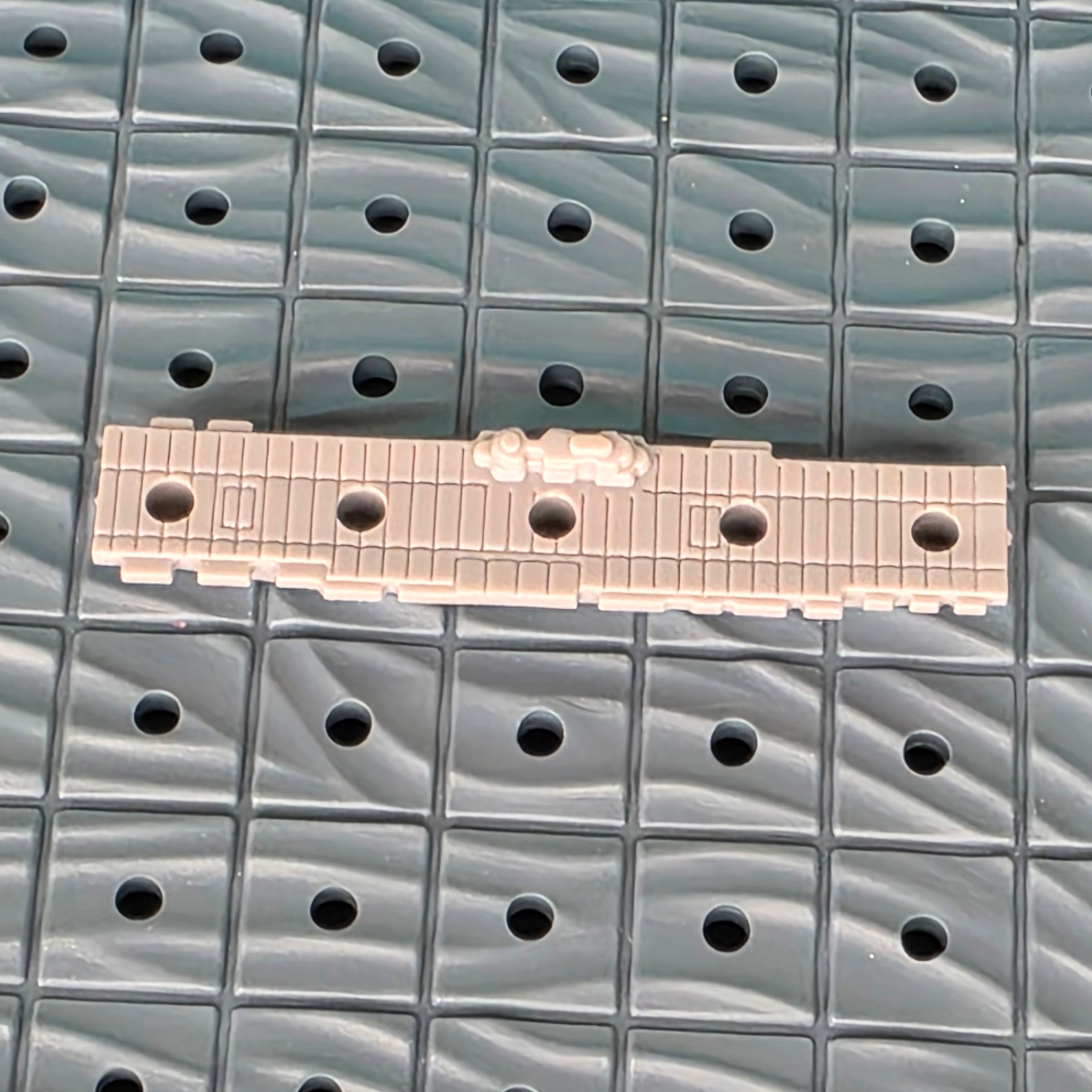 Battleship Replacement Carrier Token - 5 Holes
