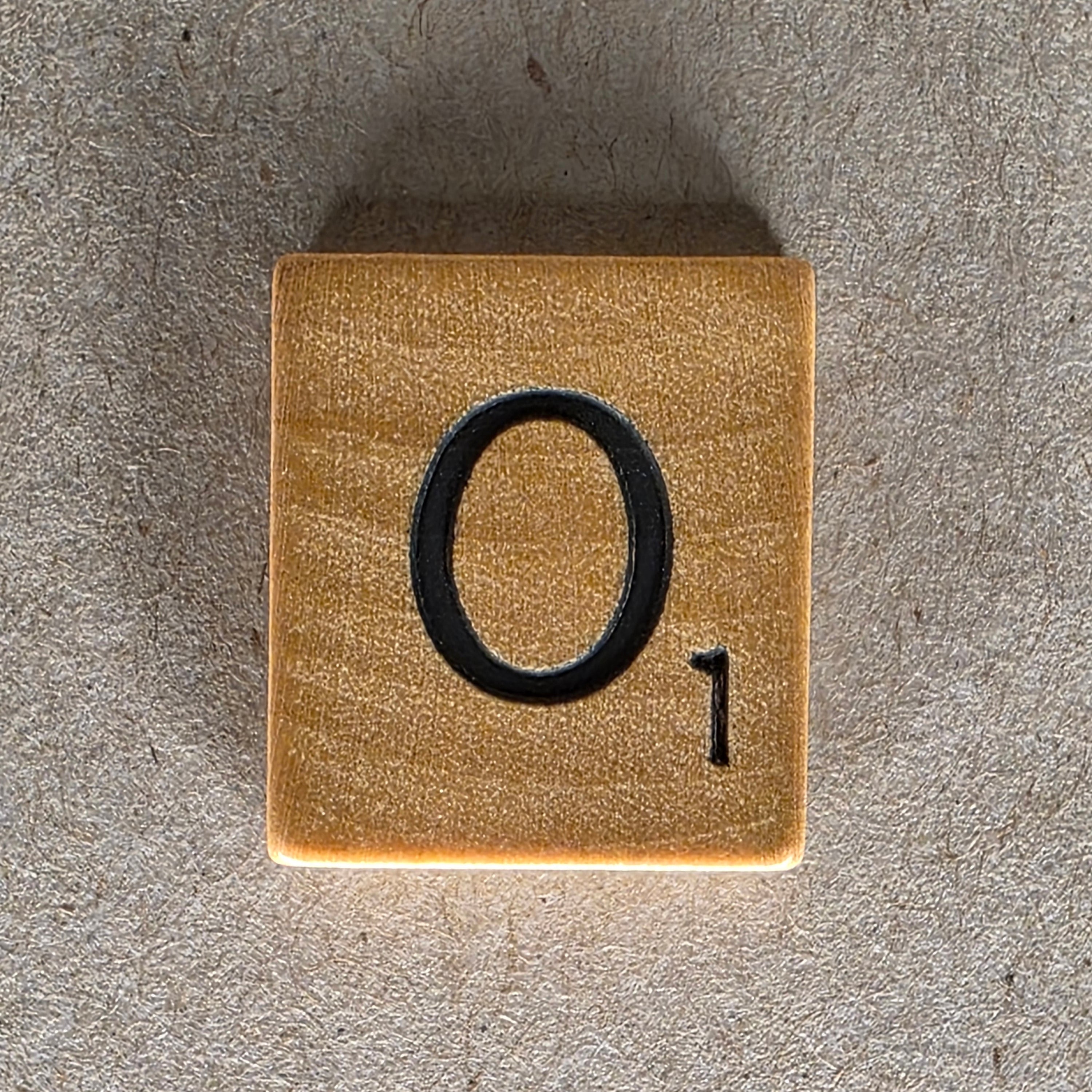 Scrabble Letter Tile Replacement  – O
