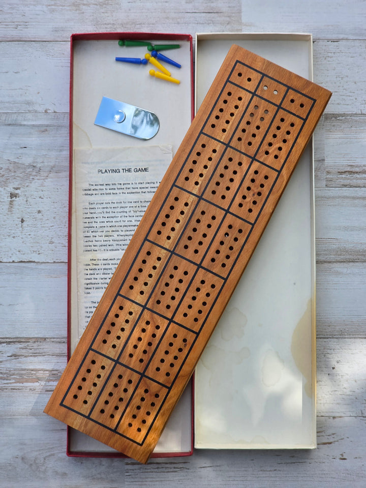 Vintage Drueke Hardwood Cribbage Board – Natural Finish (with instructions and pegs)