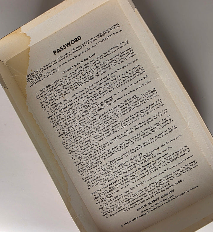 Vintage Password – 11th Edition (1970) - Inside Box